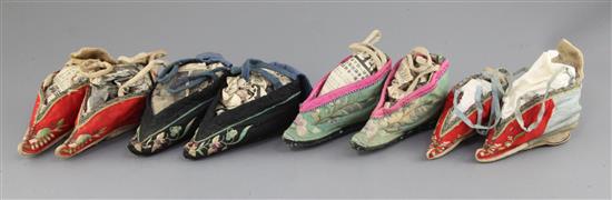 Four pairs of Chinese embroidered silk ladys shoes, late Qing dynasty